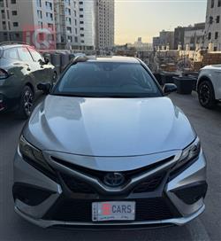 تۆیۆتا کامری